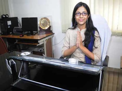 Swati Maliwal said one day in the week give home minister to Delhi
