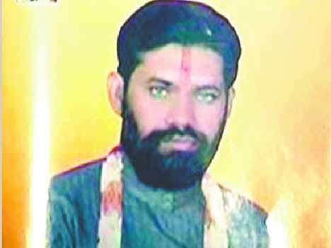 baba blackmail teenage to make rape video