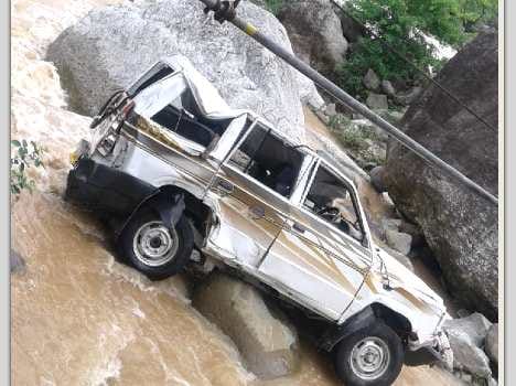 accident at theog, two died.