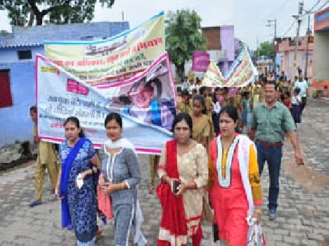 18 children enter school on the spot