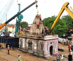 jaipur's rojgareshwar mahadev temple, collapse for metro train