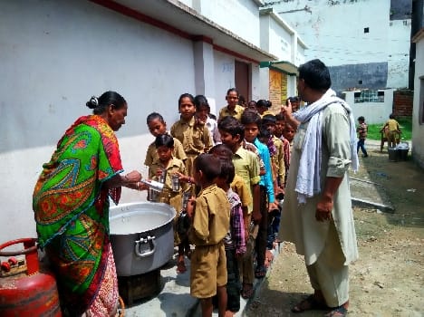 One lac children deprived of drinking milk