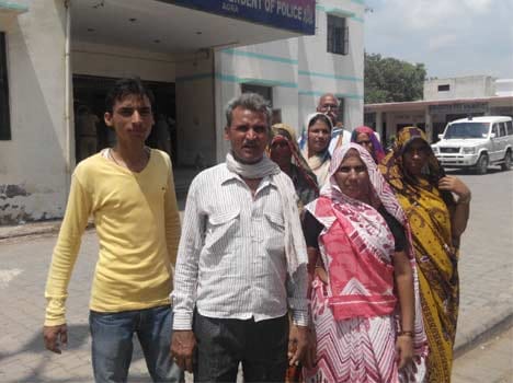 Panchayat Boycott two families in Agra.
