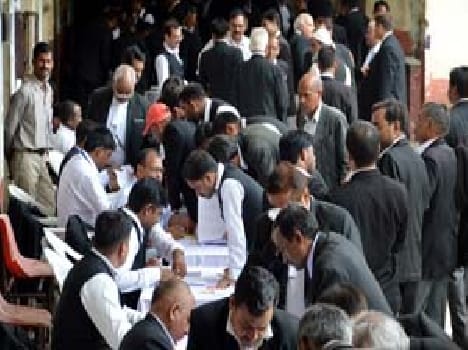 80 percent voted in court amid tight security