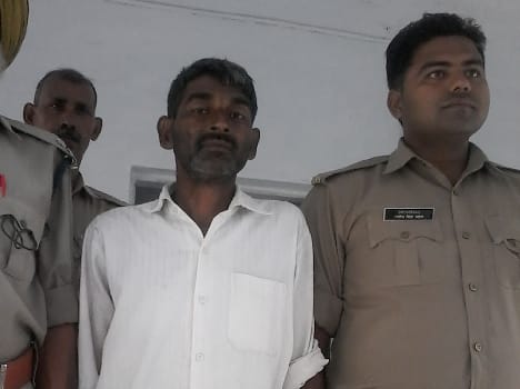 Cyber ??Crime accused swindler Caught , seek other
