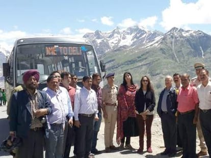 overcharging on food items on the way to rohtang near madi.