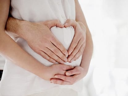 Gay sperm donor fathers 10th child in 13 months