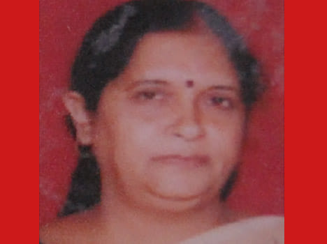 anita faced bravely to dacoits before they killed her