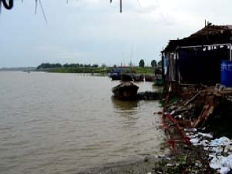 Ken , Betwa the trouble increased , accelerating the Ganges water level in Yamuna