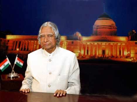 omar abdullah expresses condolence over kalam's death