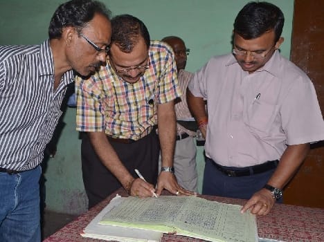 On receipt absent CMO The salary cut , Babu suspended