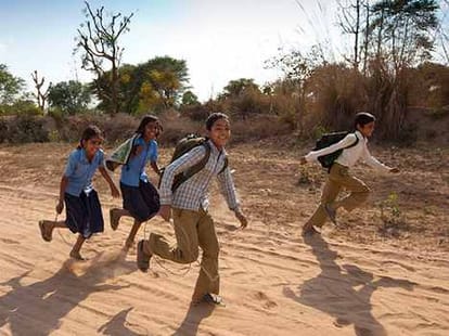 private schools not allowing admission to poor children