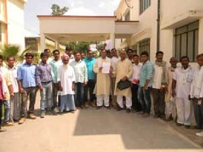 The people angry on the voter list manipulation