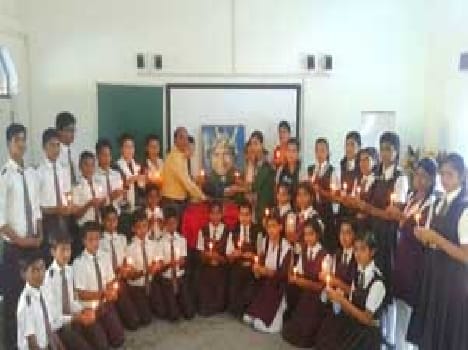The student's prey to soul former president Dr . Kalam 