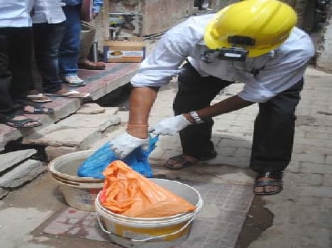 Tenant bomb that exploded in the room , panic