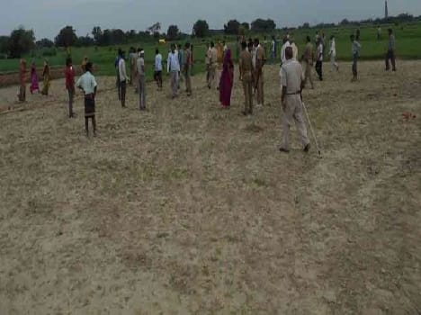 Mainpuri road commotion during metering