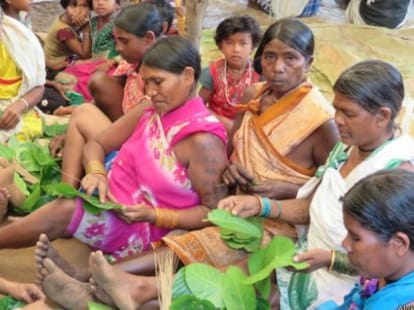 Protest against the ramayan and gita in chhatisgarh