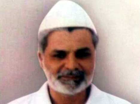 protest against yakub memon hanging in kashmir vellay