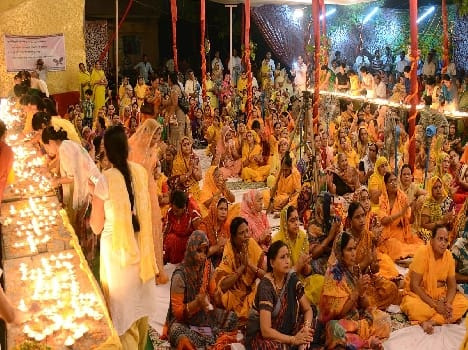 Grand inundation of faith and devotion on Guru Purnima 