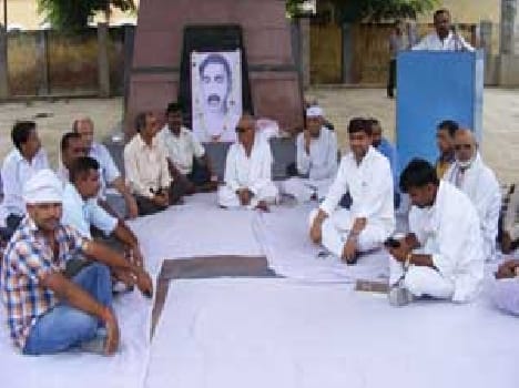 Premchand was an embodiment of simplicity and generosity