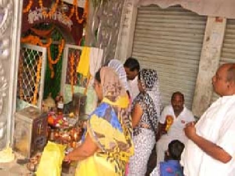  Gurus worshipped