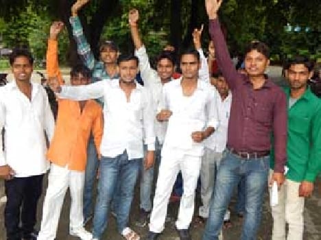 Entrance fee on raising slogans