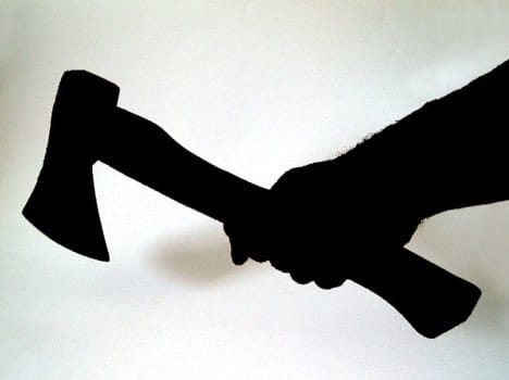 angry husband axed to her wife in allahabad