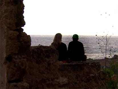 islamic state throw who are gay or lesbian