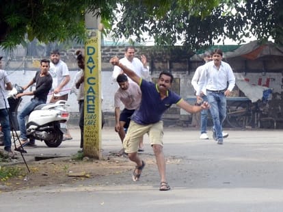 144 imposed in jammu after police lathicharge