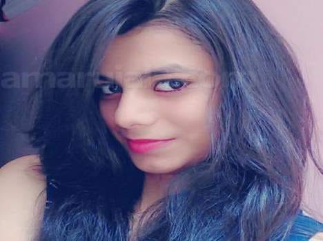 miss selfie contest contestant divya 