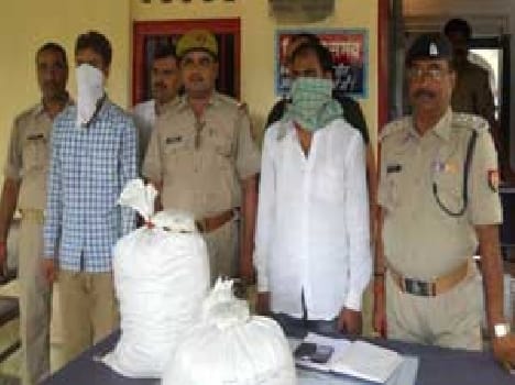 Two arrested with 10 kg of ganja