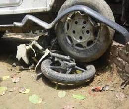 A death in a road accident, 11 injured