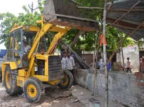 Went on encroachers administration Buldolr