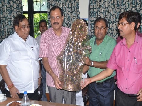 The DM ON Singh Ceremonially farewell
