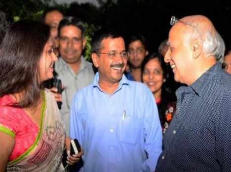 kejriwal remembers his college and theatre life