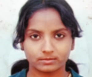 a girl commit suicide in lucknow