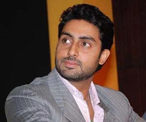 abhishek bacchan arrives varanasi on tuesday