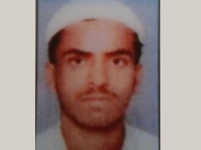 man murdered and hanged in barabanki