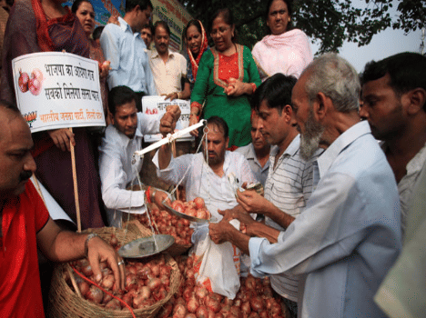 So Kejriwal's onion Politics' enlarged the onion prices.
