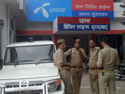 person shot himself in the police station
