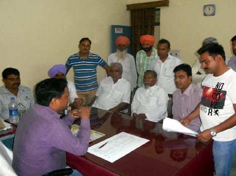 Outstanding cane price Farmers with raging