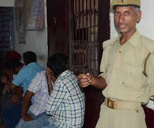 Gamblers arrested in a hotel of lucknow
