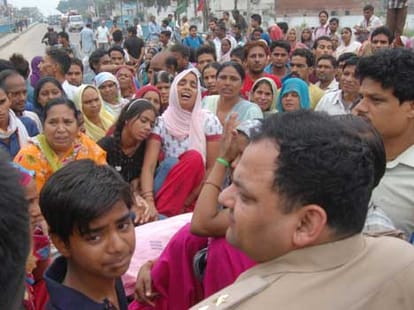 protest after the murder of Disk Jockey