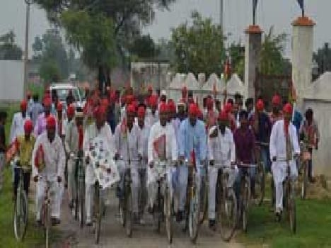 The public stood the SP government promises