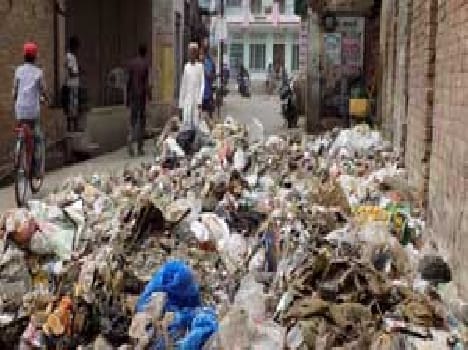 Despite throwing trash on the streets dirt