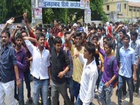 Furore over the death of the injured student
