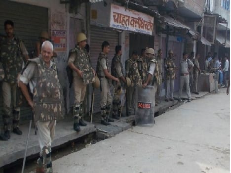  Avagdh police stationed off the market