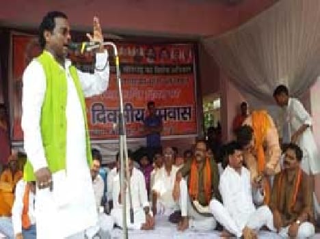 Electricity , water , employment kept fasting