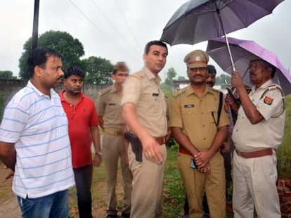 wanted criminal bhola killed in encounter