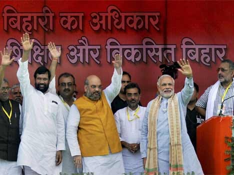 Bihar elections :NDA began to assert trial  before splitting seat